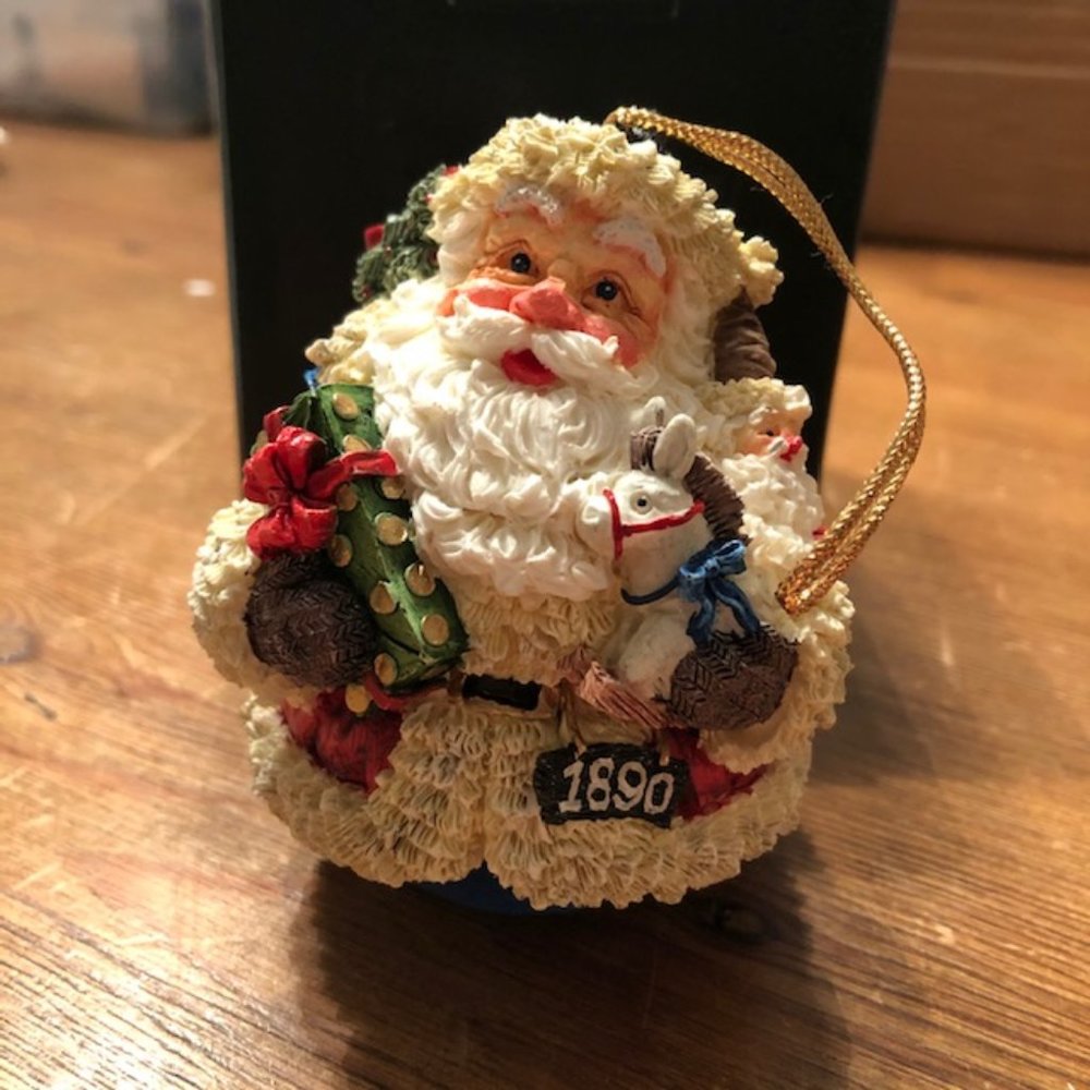 Roly Poly Santa